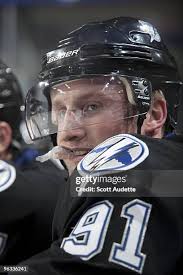 702 Steven Ducks Photos & High Res Pictures