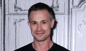 How rich is freddie prinze jr.? Freddie Prinze Jr 2021 Wife Net Worth Tattoos Smoking Body Facts Taddlr