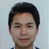 Yongbeom Kim”님의 프로필 40+