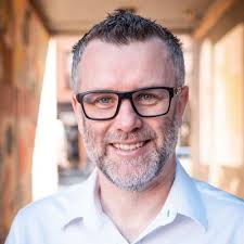 I am thrilled to share that I have been honored with the US Presidential  Service Award🏅for my commitment to community service.