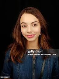 Isabella Justice's Instagram, Twitter & Facebook