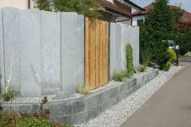 Title Sichtschutz Rundum Ungestort Wer Sein Draussen Zimmer Trotzdem Ganz Ungestort Und Ohne Fremde Blic Sichtschutz Garten Gartensitzplatz Pool Im Garten