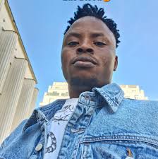 Something a broke person always has???? 😂🤣🤣 Go🤣😂🤣