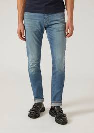 Find official armani clothing to look good and feel great. Skinny Jeans Man Emporio Armani