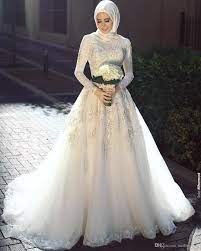 Discountelegant 2020 V Neck Lace Muslim Wedding Dresses Long Sleeve Appliques Country Style Bridal Gown Sweep Train For Saudi Arabic Custom Made From Ourfreedom Wedding Dress Long Sleeve Muslim Wedding Dresses