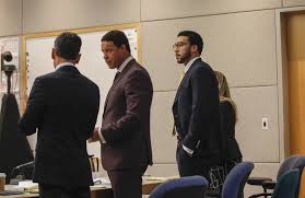Former nfl football player kellen winslow jr., second from right, stands behind lawyers brian watkins, third from right, and harvey steinberg, right, during his arraignment friday, june 15, 2018. Jury In Kellen Winslow Ii Case Deadlocks On 8 Counts Convictions On Rape Indecent Exposure Stand Encinitas Advocate