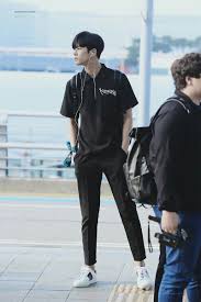 Here Are The Tallest Male Idols Of 30 Boy Groups Koreaboo Korean Fashion Men Korean Street Fashion Korean Fashion