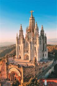Temple Expiatori Del Sagrat Cor In Barcelona Spain The Man Cool Places To Visit Places To Travel Barcelona Travel