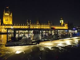 If You Re Looking For A Unique New Year S Eve Experience In London You Should Consider A Thrilling Cruis New Years Eve Cruises Romantic Vacations Dinner Cruise