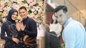 Sang aktor sepertinya ingin sekali mengajak citra melangkah ke jenjang 3. Lama Pacaran Dengan Ali Syakieb Citra Kirana Tak Menyangka Dilamar Rezky Aditya Curhatannya Viral Tribunnews Com Mobile