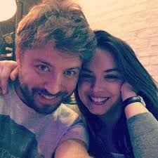 Birlikte oldukları dönem haklarında çıkan aşk haberleri ile ilgili yorum yapmayan ikili, ayrılık sonrası da sessizliğe. Yeliz Sar Fan Tolgagulec Fan Twitter
