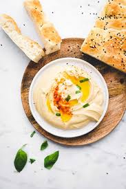 A Super Easy Recipe For The Best Homemade Hummus You Can Make It In 5 Minutes And Use This Tasty Hummus With Bread In 2020 Rezepte Hummus Rezept Hummus Selber Machen