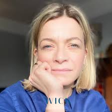 This week's #Spotlight is multidisciplinary artist Elsa James. Elsa James'  bold artistic practice interrogates Britain's colonial past and amplifies  overlooked Black British voices. From the National Maritime to Tate  Britain, James's work