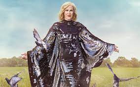 This exclusive video above showcases o'hara taking to the stage at the curtain. Catherine O Hara On How Schitt S Creek Gets Queer Representation So Right