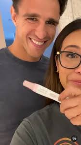 Jane The Virgin star Gina Rodriguez reveals pregnancy