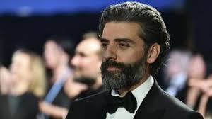 La nouvelle série Marvel, 'Moon Knight' dévoile sa bande-annonce avec Oscar  Isaac