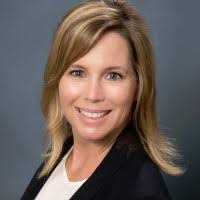 Lynn Warrick's Instagram, Twitter & Facebook