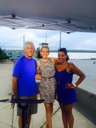 Shannon bream (born shannon depuy, c. Shannon Bream Been With This Team Through Cle And Now Phl The Best Of Fox News Facebook