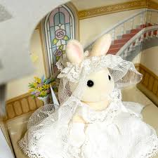 used] Sylvanian Families White Rabbit Bride White Dress Wedding C-40