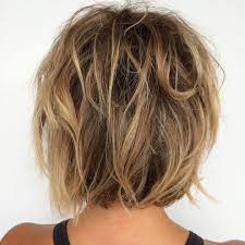 60 Messy Bob Hairstyles For Your Trendy Casual Looks Messy Bob Hairstyles Thick Hair Styles Bob Hairstyles