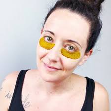 Kurkuma Kaffee Pads Gegen Augenringe Diy Kurkuma Augenringe Pads Augenringe Kurkuma Gesichtsmaske Gesichter Kosmetik