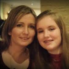 Donna Creedon's Instagram, Twitter & Facebook