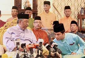 Dalam keadaan sedih dan dukacita saya dan keluarga terima hakikat bahawa. Rise Of Tengku Abdullah As Sixth Sultan Of Pahang The Star
