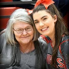 Sharon Stultz's Instagram, Twitter & Facebook