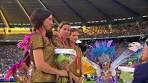 Gouden medailles voor 4x100m --- Remise des médailles d'or ... - YouTube