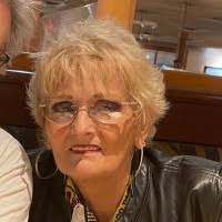 Eileen Schoen's Instagram, Twitter & Facebook