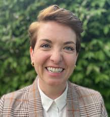 Josie Raymond's Instagram, Twitter & Facebook