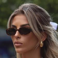 Anna Martens (amrmartens)