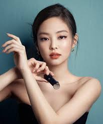 Blackpink (@jennie_black_14) on tiktok | 3.3m likes. Blackpink S Jennie Backed K Beauty Brand Hera Arrives In The U S Teen Vogue