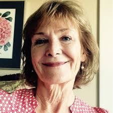 Victoria Helm's Instagram, Twitter & Facebook