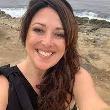 Shana Feldman's Instagram, Twitter & Facebook