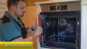 Backofen Einbauen Anleitung 230v Backofen In Schrank Einbauen So Geht S Youtube