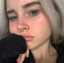 Gostou Da Foto Entao Segue A Pagina Para Recebe Mais Inspiracoes Cute Piercings Cute Nose Piercings Septum Piercing Jewelry