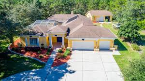 Cabana Pool Home With Huge Detached Garage Special Finds Unusual Homes For Sale