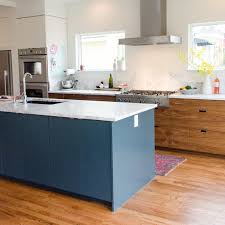 Hgtv experts pat simpson and jodi marks show how to give your kitchen a brand new look by replacing the cabinet doors, drawer fronts and hardware. Ikea Kitchen Review Remodel Cost Cabinets Quality Kitchn