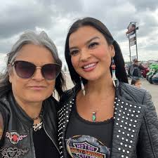 Ahhh 1st day of grade 1!📚 Have a beautiful first day of school my love.🥹✨