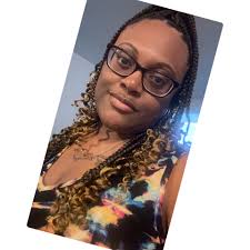 This me when Victoria Vicky Golden tell me she made banana pudding 😂