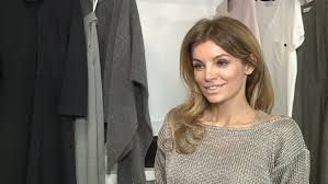 Sylwia majdan oryginalna tunika siwiec. Spodnie Dzwony Dwurzedowe Marynarki Pepitka I Trapezowy Kroj Dominuja W Jesienno Zimowej Kolekcji Sylwii Majdan Wszystkie Newsy Newseria Lifestyle