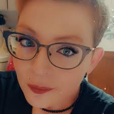 Le Savoyard éphémère revient réchauffer vos soirées à Arlon ! Jusqu'à fin  janvier, notre chalet le Savoyard s'installe Place Léopold pour vous faire  vivre un vrai moment hors du temps. Au menu :