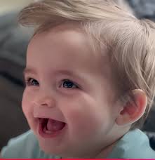 He's always up to chat with his peeps !!!!!🎂❤😁😁😁