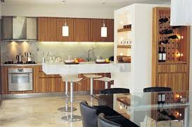 No te pierdas estas fotos e ideas geniales para lograr que las cocinas pequeñas se vean 7 colores para cocinas pequeñas modernas. Disenos De Cocina Comedor Living