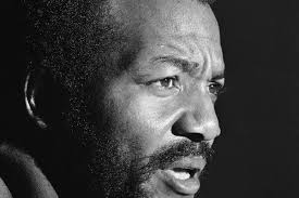 Jim Brown, Football Great and Civil Rights Champion, Dies at 87