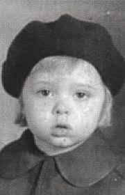 Betty Langston's Instagram, Twitter & Facebook