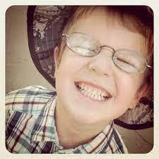 Vashti Wood's Instagram, Twitter & Facebook