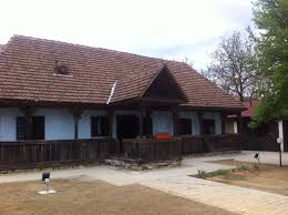 Nu ezita să vizitezi peștera zânelor, peștera izvorul tăușoarelor (cea mai adâncă peșteră din românia) sau peștera jgheabul lui zalion. Turist In Å£ara Mea BistriÅ£a Cea SurprinzÄƒtoare