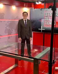 Don't let the smaller showroom fool you. Albert De Jesus Store Manager Dania Furniture Linkedin